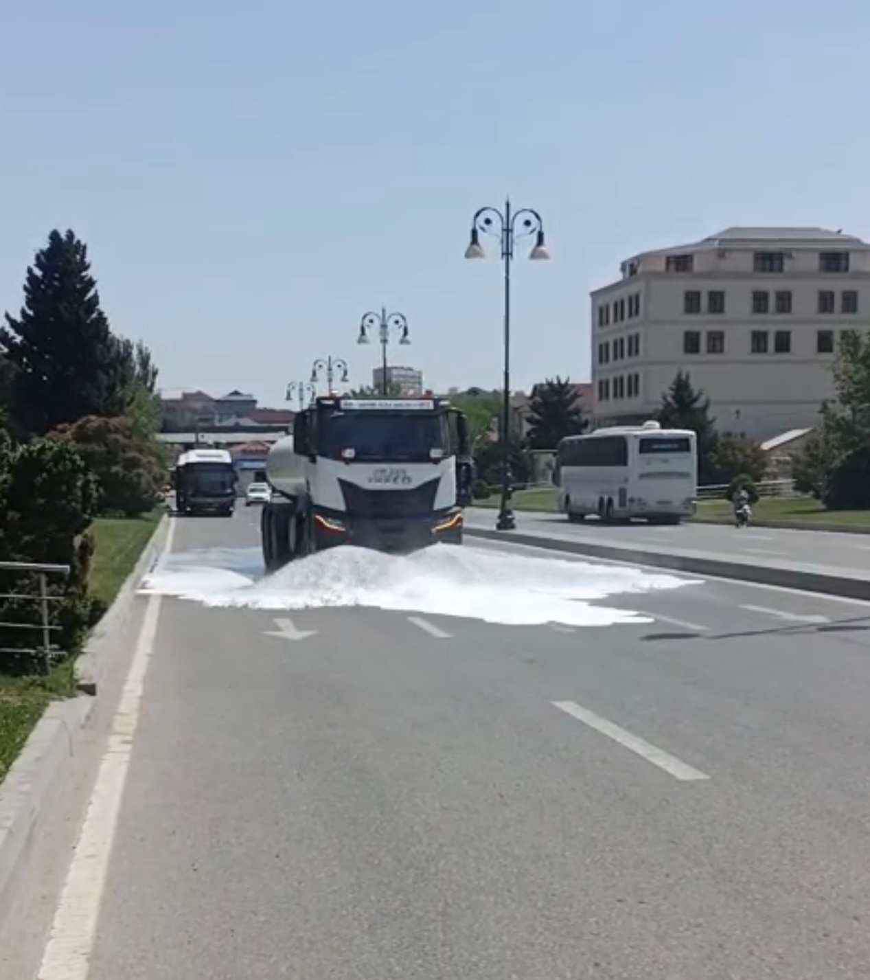 Sayta fon şəkli.jpg