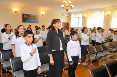 Binəqədi rayonu 135 nömrəli tam orta məktəbdə 8 Noyabr - Zəfər gününə həsr edilmiş “Qəhrəmanların izi ilə” adlı tədbir keçirildi