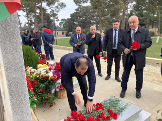 Şəhid Məmmədov Anar Kərəm oğlunun şəhadətinin ildönümü ilə əlaqədar məzarı ziyarət olundu