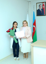Ə.D.Məlikov adına Binəqədi Tibb Mərkəzində “17 İyun – Tibb İşçilərinin Peşə Bayramı Günü” münasibətilə tədbir keçirildi