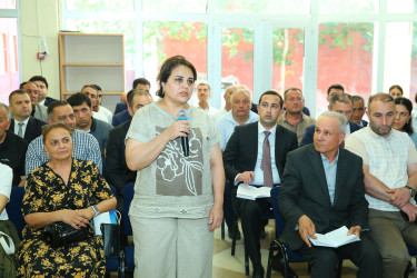 19 iyun 2025-ci il tarixində Binəqədi Rayon İcra Hakimiyyətinin başçısı Elxan Allahverdiyevin Xocəsən qəsəbəsinin sakinləri ilə səyyar qəbulu keçirildi