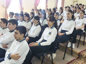 Binəqədi rayonu 276 №-li tam orta məktəbdə "Narkotiksiz gələcək naminə!” mövzusunda tədbir keçirildi.