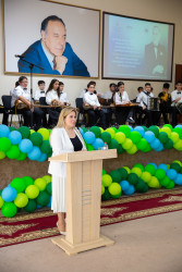 Binəqədi rayonu 276 № li tam orta məktəbdə “Konstitusiya və Suverenlik İli” çərçivəsində 15 İyun–“Milli Qurtuluş Günü”nə həsr olunmuş “Elimin dayağı,yurdumun fəxri” adlı  yaradıcılıq müsabiqəsi laureatlarının yekun konserti keçirildi