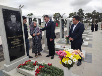 Şəhid Sadıqov Yaşar Füzuli oğlunun anım günü ilə əlaqədar məzarı ziyarət olundu