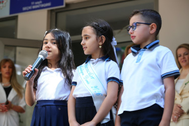 2025-2026-cı tədris ilinin başa çatması münasibətilə Binəqədi rayonunun orta ümumtəhsil müəssisələrində “Son zəng” tədbirləri keçirildi