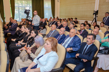 “Şəhərsalma və Memarlıq İli” çərçivəsində Ümummilli Lider Heydər Əliyevin ilk dəfə siyasi rəhbərliyə gəlişinin 57-ci ildönümünə  həsr olunmuş “14 iyul 1969-cu il: Tarixi dönüş və Azərbaycanın milli  inkişaf yolunun başlanğıcı” adlı  tədbir keçirildi
