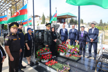 27 Sentyabr - “Anım Günü” ilə əlaqədar ölkəmizin hər yerində olduğu kimi Binəqədi rayonunda da şəhidlərimizin əziz xatirəsi böyük ehtiramla yad edildi