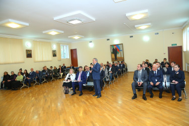 16 oktyabr 2025-ci il tarixində Binəqədi Rayon İcra Hakimiyyətinin başçısı Elxan Allahverdiyevin 9-cu mikrorayon sakinləri ilə səyyar qəbulu keçirildi