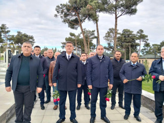 Şəhid Ağayev Həmdəm Mayıl oğlunun şəhadətinin ildönümü ilə əlaqədar məzarı ziyarət olundu