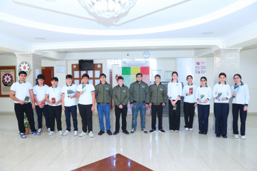 Binəqədi rayonu 283 № li tam orta məktəbdə valideynlərin iştirakı ilə “Narkomanlığa qarşı mübarizədə ailələrin rolu” mövzusunda maarifləndirici görüş keçirildi