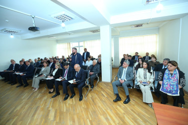 16 aprel 2026-cı il tarixində Binəqədi Rayon İcra Hakimiyyətinin başçısı Elxan Allahverdiyevin M.Ə.Rəsulzadə qəsəbə sakinləri ilə səyyar qəbulu keçirildi