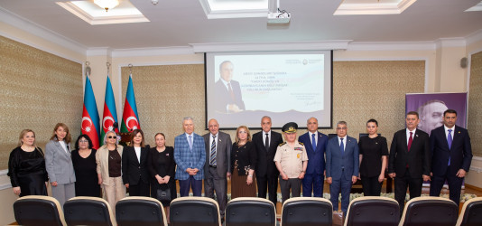 “Şəhərsalma və Memarlıq İli” çərçivəsində Ümummilli Lider Heydər Əliyevin ilk dəfə siyasi rəhbərliyə gəlişinin 57-ci ildönümünə  həsr olunmuş “14 iyul 1969-cu il: Tarixi dönüş və Azərbaycanın milli  inkişaf yolunun başlanğıcı” adlı  tədbir keçirildi