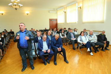 02 may 2025-ci il tarixində Binəqədi Rayon İcra Hakimiyyətinin başçısı Elxan Allahverdiyevin 8-ci mikrorayon sakinləri ilə səyyar qəbulu keçirildi
