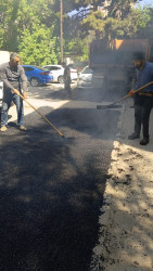Binəqədi Rayon İcra Hakimiyyəti təşkilatçılığı ilə Azərbaycan Avtomobil Yolları Dövlət Agentliyi tərəfindən rayonun müxtəlif ərazilərində asfaltlama işləri davam etdirilir