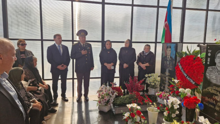 Şəhid Nəcəfov Cəmil Nəcəf oğlunun anım günü ilə əlaqədar məzarı ziyarət olundu