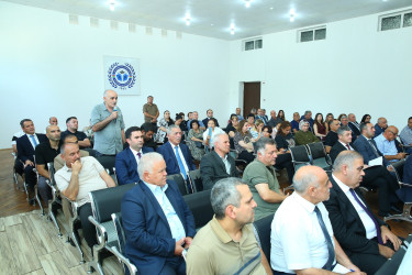 10 iyul 2025-ci il tarixində Binəqədi Rayon İcra Hakimiyyətinin başçısı Elxan Allahverdiyevin Biləcəri qəsəbə sakinləri ilə səyyar qəbulu keçirildi