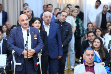 Bakı Şəhər İcra Hakimiyyətinin başçısı Eldar Əzizovun və Binəqədi Rayon İcra Hakimiyyətinin başçısı Elxan Allahverdiyevin Biləcəri qəsəbəsinin sakinləri ilə görüşü keçirildi