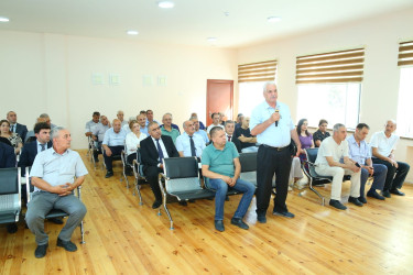 04 sentyabr 2025-ci il tarixində Binəqədi Rayon İcra Hakimiyyətinin başçısı Elxan Allahverdiyevin M.Ə.Rəsulzadə qəsəbə sakinləri ilə səyyar qəbulu keçirildi