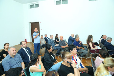 10 iyul 2025-ci il tarixində Binəqədi Rayon İcra Hakimiyyətinin başçısı Elxan Allahverdiyevin Biləcəri qəsəbə sakinləri ilə səyyar qəbulu keçirildi