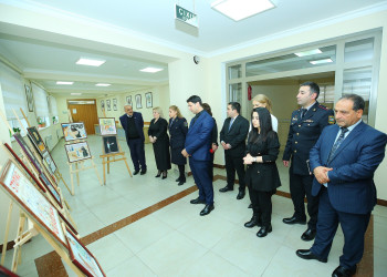 Binəqədi rayonu 300 № li tam orta məktəbdə “Gender əsaslı zorakılığa qarşı 16 günlük fəallıq kompaniyası” çərçivəsində “Gələcəyimizi şiddət və asılılıqdan qoruyaq!” mövzusunda maarifləndirici tədbir keçirildi