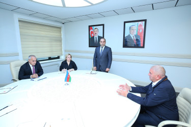 19 noyabr 2025-ci il tarixində Rayon İcra Hakimiyyətinin inzibati binasında növbəti dəfə vətəndaşların fərdi qəbulu keçirildi