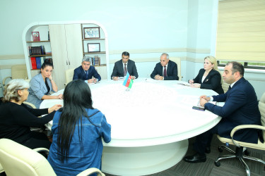 04 iyun 2025-ci il tarixində Rayon İcra Hakimiyyətinin inzibati binasında növbəti dəfə vətəndaşların fərdi qəbulu keçirildi