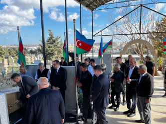 Şəhidimiz Mustafayev Nicat Bəkir oğlunun şəhadətinin ildönümü ilə əlaqədar məzarı ziyarət olundu