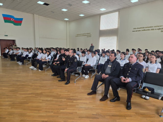 Binəqədi rayonu 179 №-li tam orta məktəbdə "Narkotiksiz gələcək naminə!” mövzusunda tədbir keçirildi