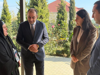 Şəhid Paşazadə Cavid Telman oğlunun şəhadətinin ildönümü ilə əlaqədar məzarı ziyarət olundu