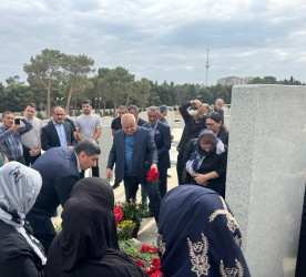 Şəhid İsayev İsmayıl Çərkəz oğlunun şəhadətinin ildönümü ilə əlaqədar məzarı ziyarət olundu