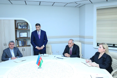19 noyabr 2025-ci il tarixində Rayon İcra Hakimiyyətinin inzibati binasında növbəti dəfə vətəndaşların fərdi qəbulu keçirildi