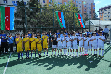 Paytaxtın abad məhəllələrində mini futbol yarışları başa çatıb
