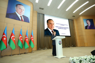 “Şəhərsalma və Memarlıq İli” çərçivəsində Binəqədi rayonunda Ümummilli Lider Heydər Əliyevin anadan olmasının 103-cü ildömümünə həsr olunmuş “TARİXİN, LİDERLİYİN VƏ XİLASKARLIĞIN HEYDƏR ƏLİYEV ZİRVƏSİ" adlı tədbir keçirildi