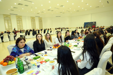 Binəqədi Rayon İcra Hakimiyyəti tərəfindən müqəddəs Ramazan ayı münasibətilə iftar süfrəsi təşkil edildi