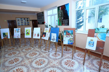 Azərbaycan ədəbiyyatının görkəmli nümayəndəsi, xalq şairi, dramaturq, ədəbiyyatşünas, pedaqoq və ictimai xadim, akademik Bəxtiyar Vahabzadənin anadan olmasının 100 illik yubileyinə həsr olunmuş “Şeirin Bəxtiyar Nidası” adlı tədbir keçirildi