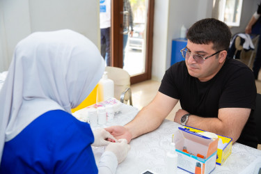 Binəqədi Tibb Mərkəzində “Talassemiyasız həyat naminə” proqramı çərçivəsində qanvermə aksiyası keçirildi