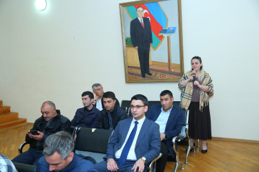 16 oktyabr 2025-ci il tarixində Binəqədi Rayon İcra Hakimiyyətinin başçısı Elxan Allahverdiyevin 9-cu mikrorayon sakinləri ilə səyyar qəbulu keçirildi