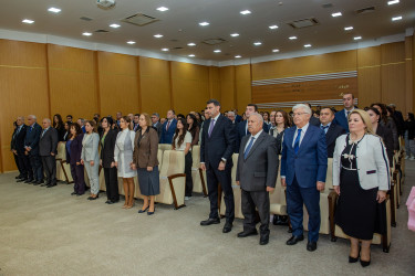 Binəqədi rayonunda Yeni Azərbaycan Partiyasının təsis edilməsinin 33-cü ildönümünə həsr olunmuş “Yeni Azərbaycan Partiyası: Heydər Əliyev dühası və siyasi varislik” mövzusunda tədbir keçirildi