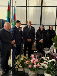 Şəhid Məmmədov Vüsal Aftandil oğlunun şəhadətinin ildönümü ilə əlaqədar məzarı ziyarət olundu