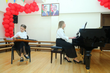 Arif Məlikov adına 11 nömrəli Onbirillik Musiqi məktəbinin şagirdlərinin yekun hesabat konserti keçirildi