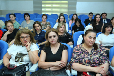 Binəqədi Rayon İcra Hakimiyyətində rayon ərazisində fəaliyyət göstərən özəl müəssisələr arasında Rəqəmsal Sənəd Dövriyyəsinə keçidin əhəmiyyəti barədə məlumatlandırma tədbiri təşkil olundu