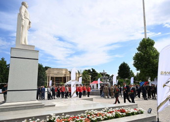 Milli Qurtuluş Gününə həsr olunmuş XXIX “Şahin” hərbi-idman oyununun final mərhələsində birinciliyi Binəqədi rayonu qazandı