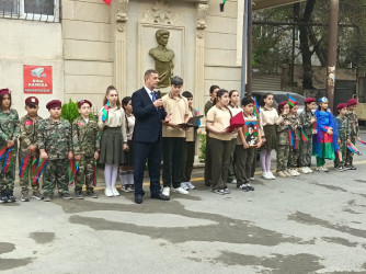 Şəhid Qurbanov Davud Taryel oğlunun barelyefi önündə anım mərasimi keçirildi