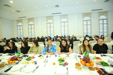 Binəqədi Rayon İcra Hakimiyyəti tərəfindən müqəddəs Ramazan ayı münasibətilə iftar süfrəsi təşkil edildi