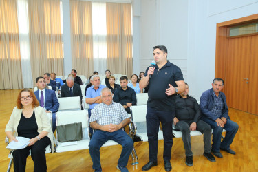 19 sentyabr 2025-ci il tarixində Binəqədi Rayon İcra Hakimiyyətinin başçısı Elxan Allahverdiyevin Biləcəri qəsəbə sakinləri ilə səyyar qəbulu keçirildi