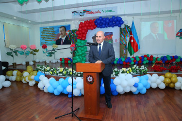 Binəqədi rayonu 3 nömrəli tam orta məktəbdə “Konstitusiya və Suverenlik İli” çərçivəsində “Zəfər, Bayraq və Konstitusiya” adlı tədbir keçirildi