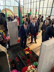 Şəhid Bayramov Əli Nadir oğlu və Haqverdiyev Ayxan Akif oğlunun anım günü ilə əlaqədar məzarları ziyarət olundu