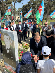 Şəhid Budaqov Rufiz Şirzad oğlunun şəhadətinin ildönümü ilə əlaqədar qəbirüstü abidəsi ziyarət olundu