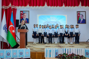 Binəqədi rayonu 297 № li tam orta məktəbin 60 illik yubileyi munasibətilə “Məktəbimiz- 60 ilin işığında“ adli tədbir keçirildi