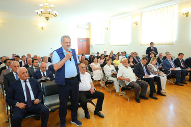 09 iyul 2026-cı il tarixində Binəqədi Rayon İcra Hakimiyyətinin başçısı Elxan Allahverdiyevin 8-ci mikrorayon sakinləri ilə səyyar qəbulu keçirildi